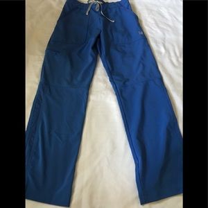 Nursing scrubs pants.